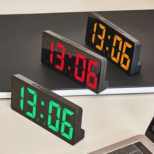 창의적인 숫자 LED 전자 시계 컬러 야간 조명 온도 달력 알람 시계 대용량 백라이트 홈 데코